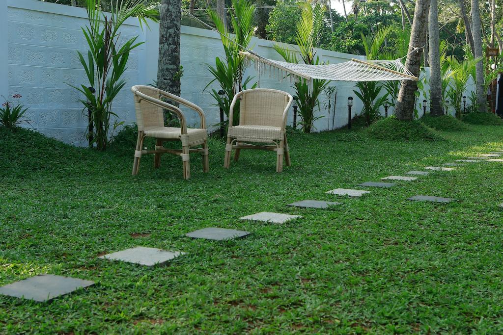 Mayas Beach House Mararikulam Kültér fotó