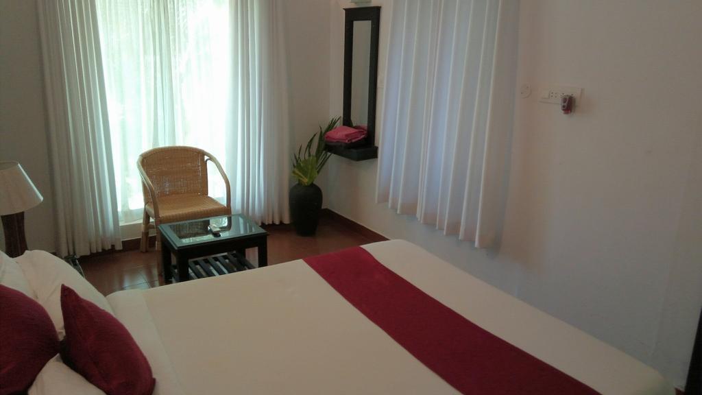 Mayas Beach House Mararikulam Kültér fotó